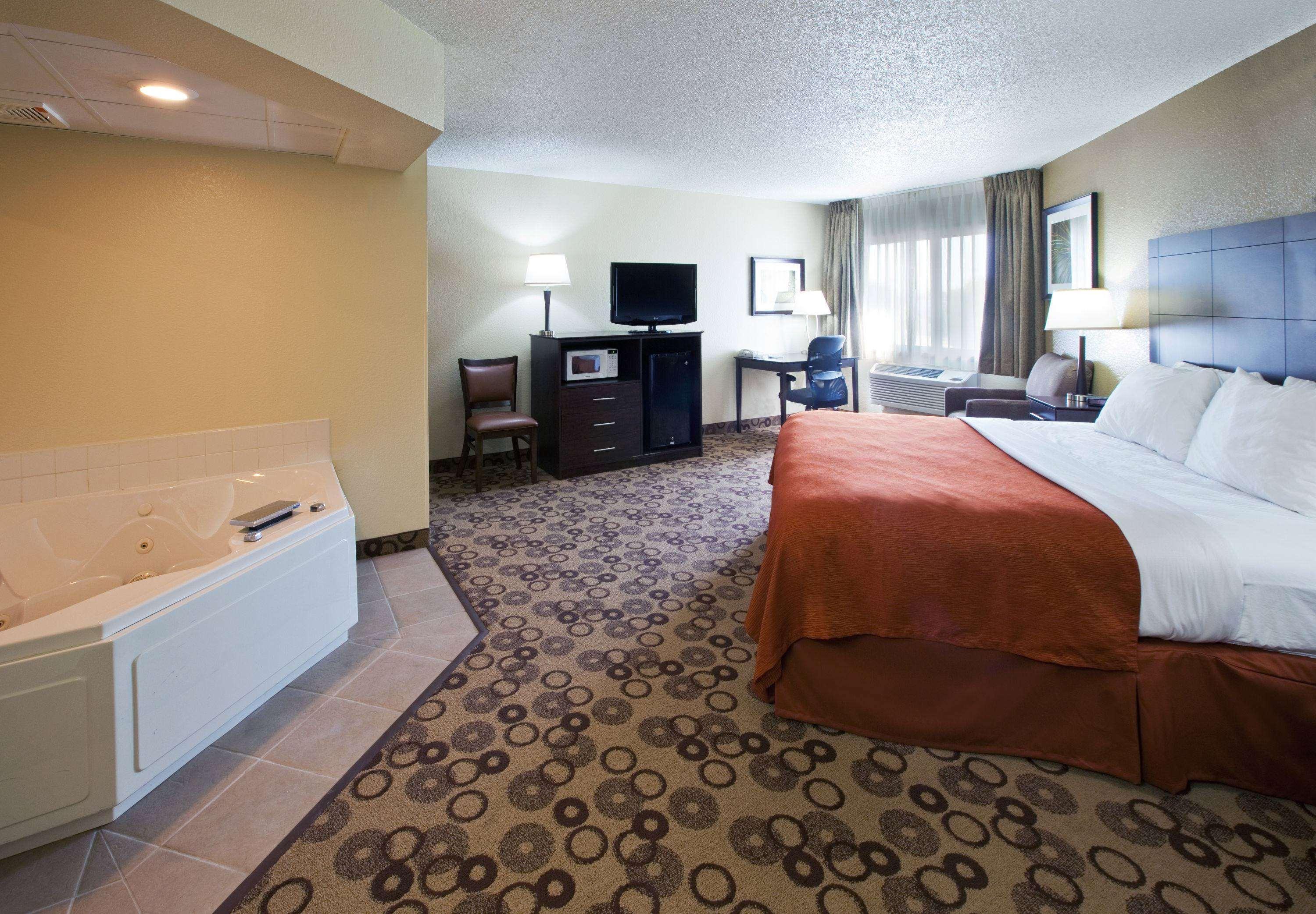 Spark By Hilton Cedar Falls Exterior foto