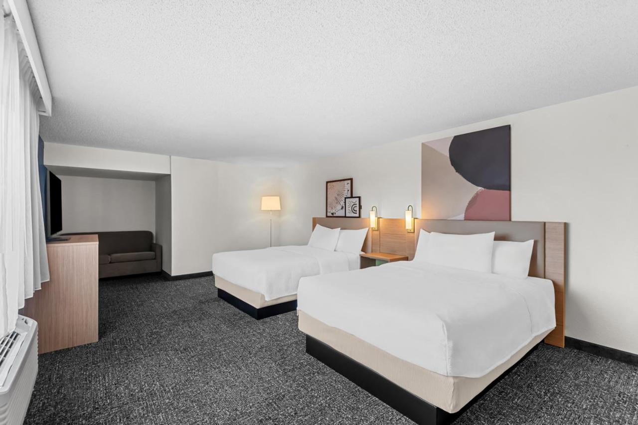 Spark By Hilton Cedar Falls Exterior foto